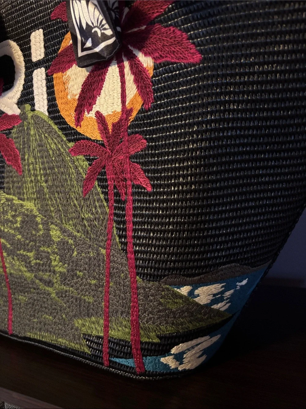NWT Copabanana Shell Tote